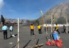 Aksi Bersih-Bersih Bromo Dukung Pariwisata yang Berkelanjutan