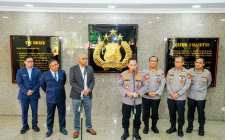 Terima Sertifikat IBDP SMA KTB, Kapolri Tegaskan Pentingnya Mencetak Generasi Muda Unggul untuk Indonesia Emas 2045