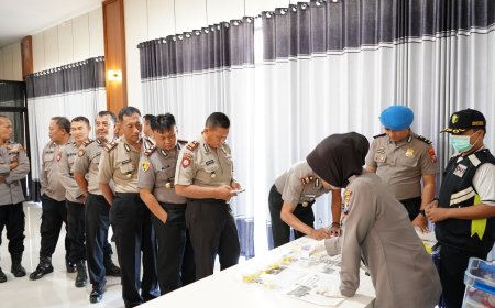 Tes Urine Dilaksanakan untuk Memastikan Personel Tetap Profesional