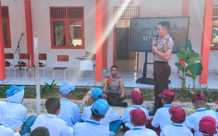 Polri Kerahkan 372 Taruna Akpol Dampingi Siswa di 73 Sekolah Rakyat Bersama Taruna Akademi TNI