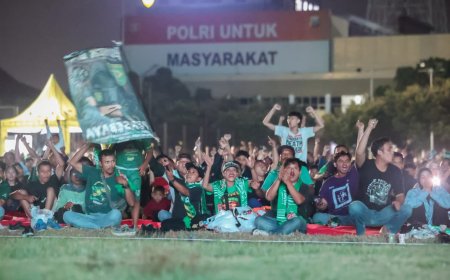Polda Jatim Gelar Nobar Final Piala Presiden 2026, Ribuan Bonek Mania Dukung Persebaya dari Lapangan Mapolda