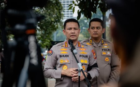 Polda Metro Jaya Siapkan Layanan Kesehatan bagi Masyarakat dalam Kegiatan Penyampaian Aspirasi