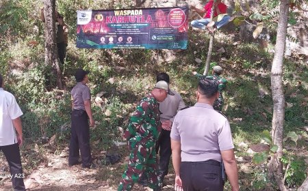 Kolaborasi Polres Ponorogo bersama Lintas Sektor Cegah Karhutla Sisir Kawasan Rawan Kebakaran