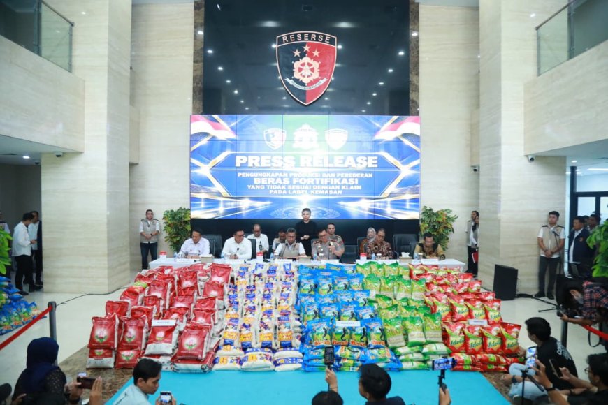 Bareskrim Polri Ungkap Dugaan Beras Fortifikasi Tak Sesuai Label, Sita 1.194 Kemasan Senilai Rp155 Juta
